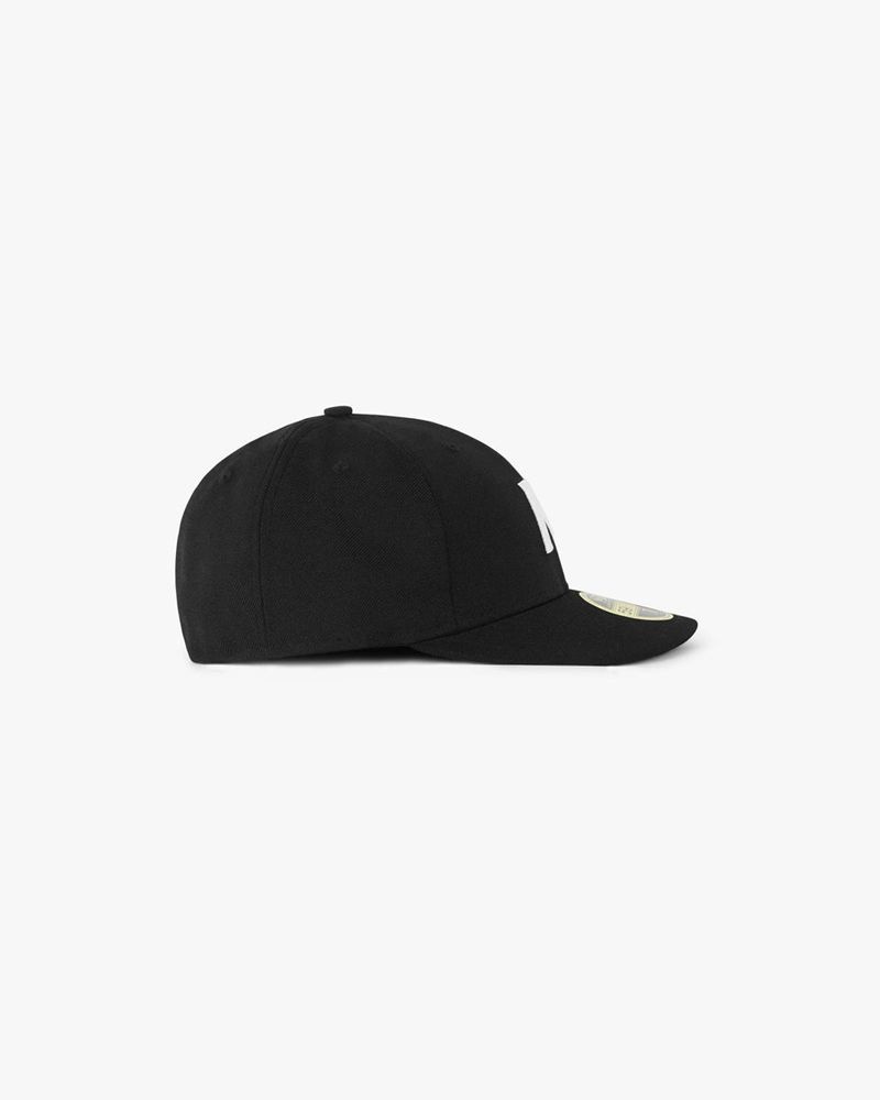 Men's Represent Initial New Era 59fifty Cap Black | UK-TDCHX7563