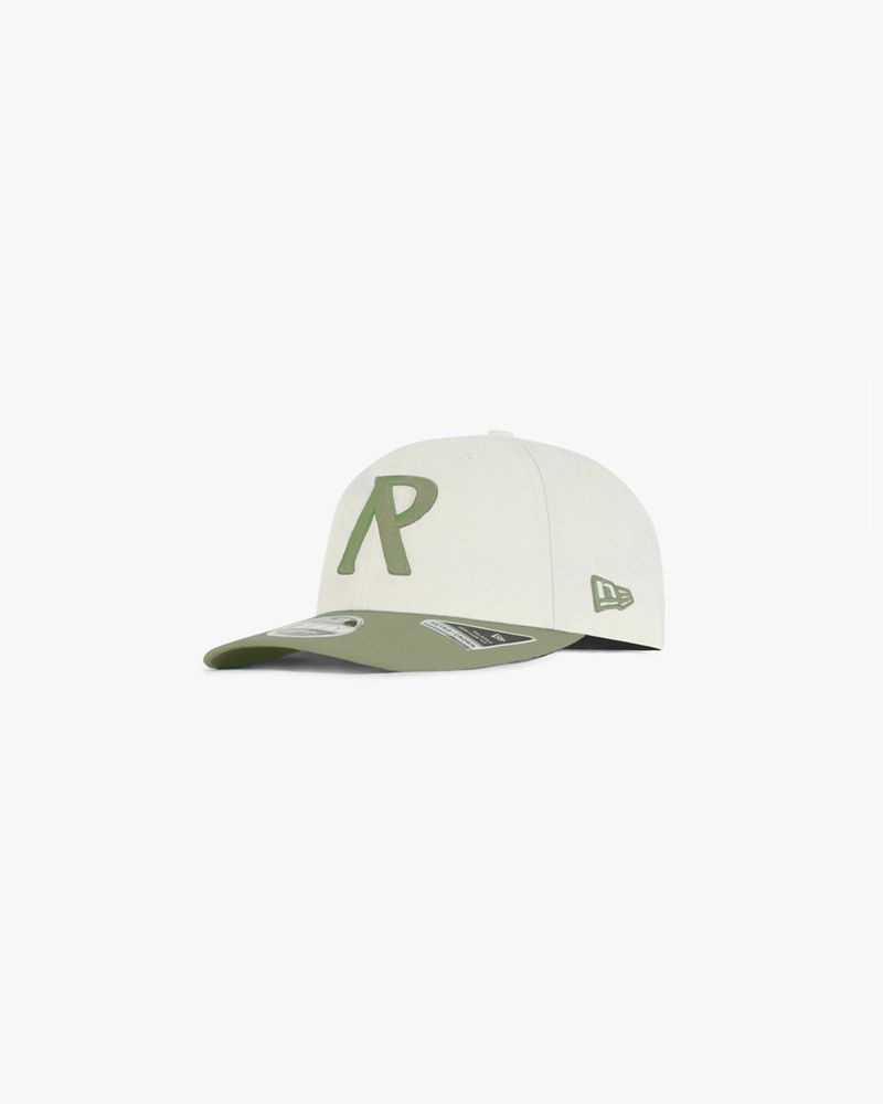 Men\'s Represent Initial New Era 950 Retrocrown Cap Khaki / Cream | UK-ICHRW3957