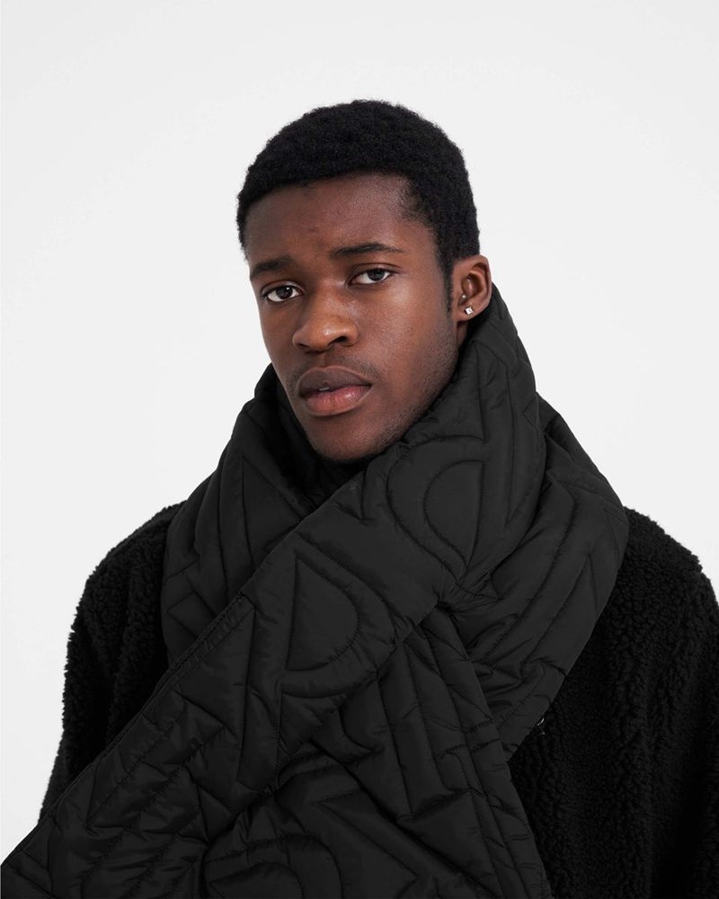 Men's Represent Initial Quilted Scarf Black | UK-SLWHN8457