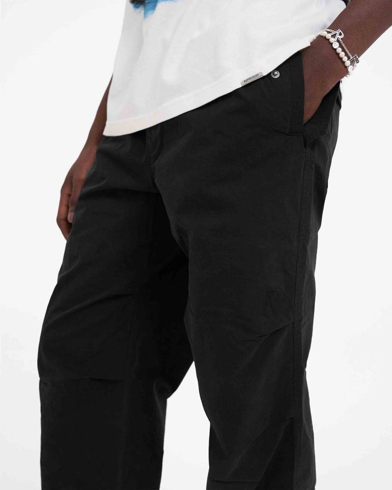 Men's Represent Parachute Trousers Black | UK-UBTSJ4951