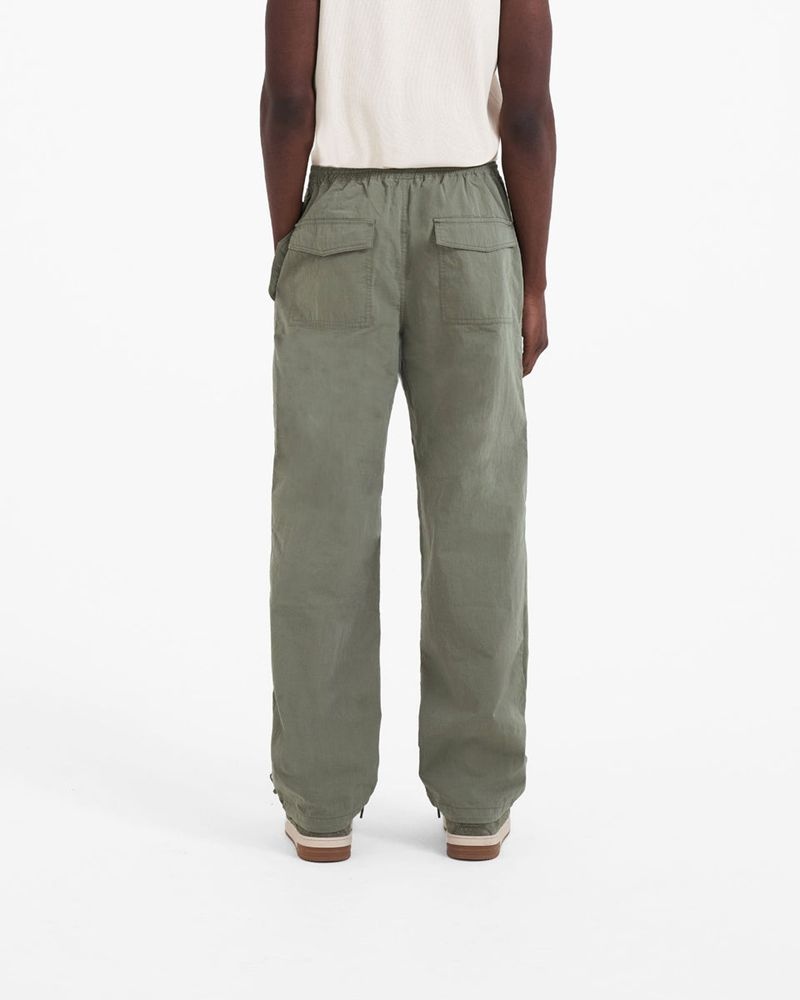 Men's Represent Parachute Trousers Khaki | UK-ISYZT7954