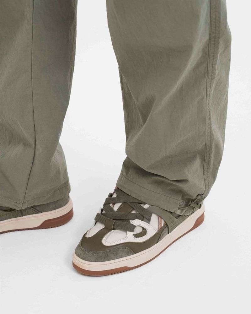 Men's Represent Parachute Trousers Khaki | UK-ISYZT7954