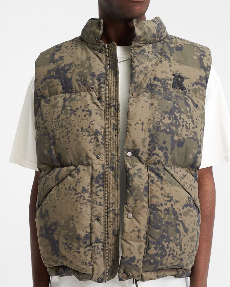 Men's Represent Puffer Vest Camo | UK-OTWIE3028