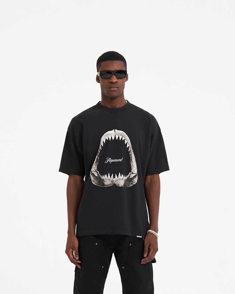 Men's Represent Shark Jaws T-Shirt Black | UK-RWKLU2583