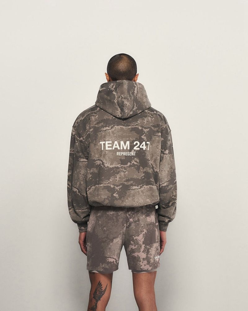 Men's Represent Team 247 Hoodie Taupe Camo | UK-YABVC3097