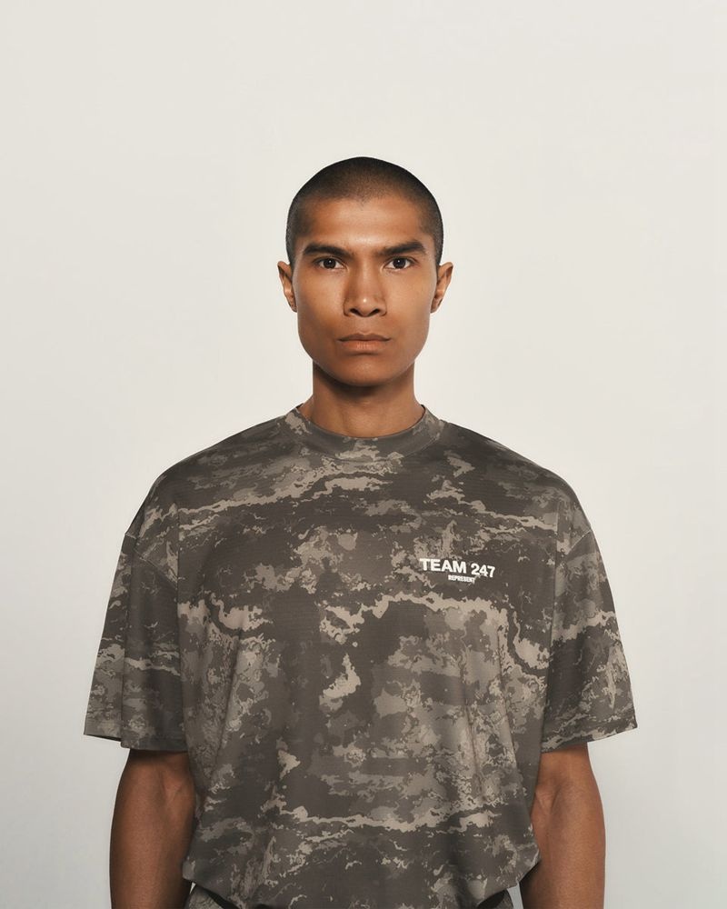 Men's Represent Team 247 Oversized T-Shirt Taupe Camo | UK-HZQYN8079