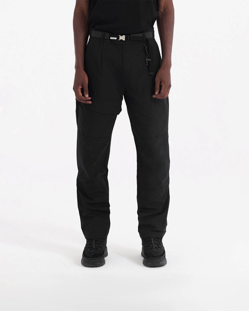 Men's Represent Tech Cargo Trousers Black | UK-ESQFH3871